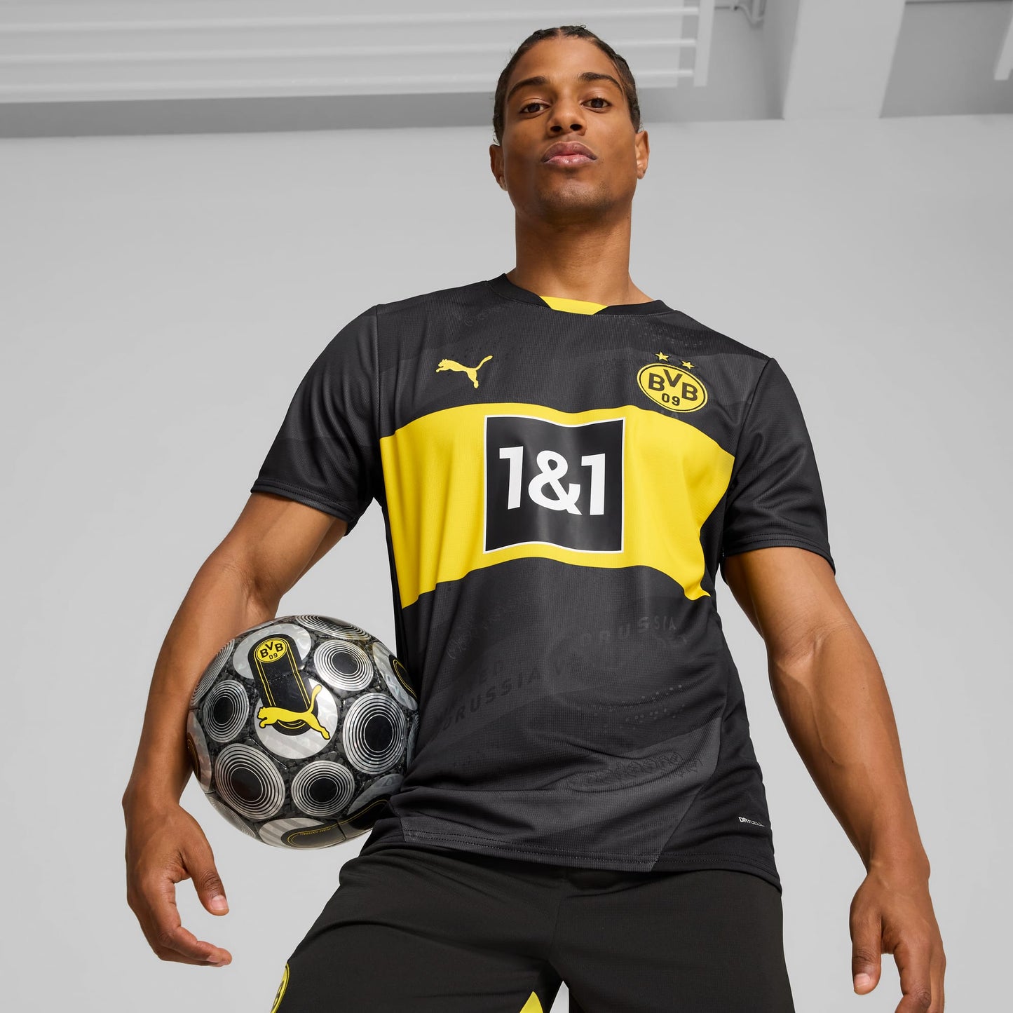 Borussia Dortmund Visita - 24/25