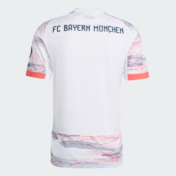 Bayern Múnich Visita - 25/26