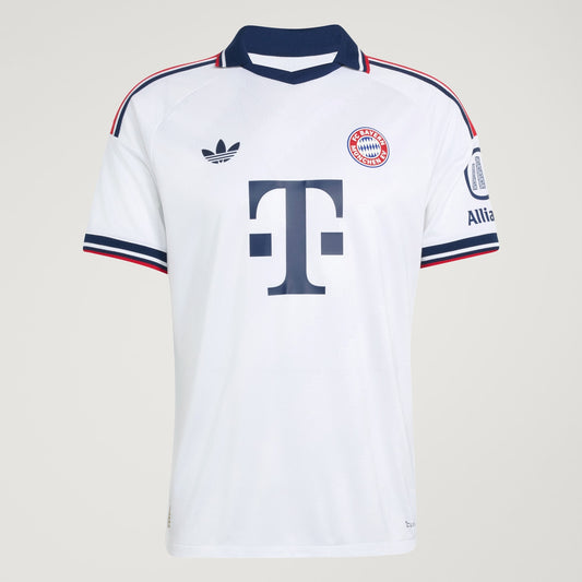Bayern Múnich Visita - 26/27