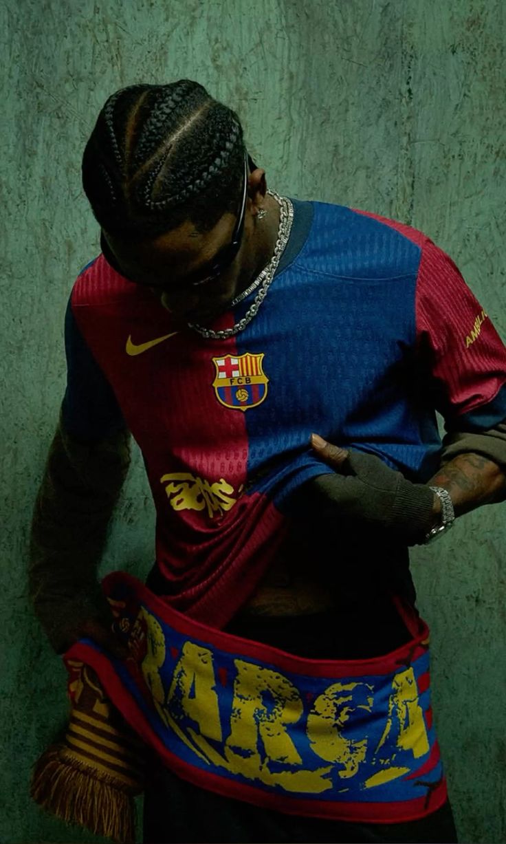 Barcelona Local X Travis - 24/25